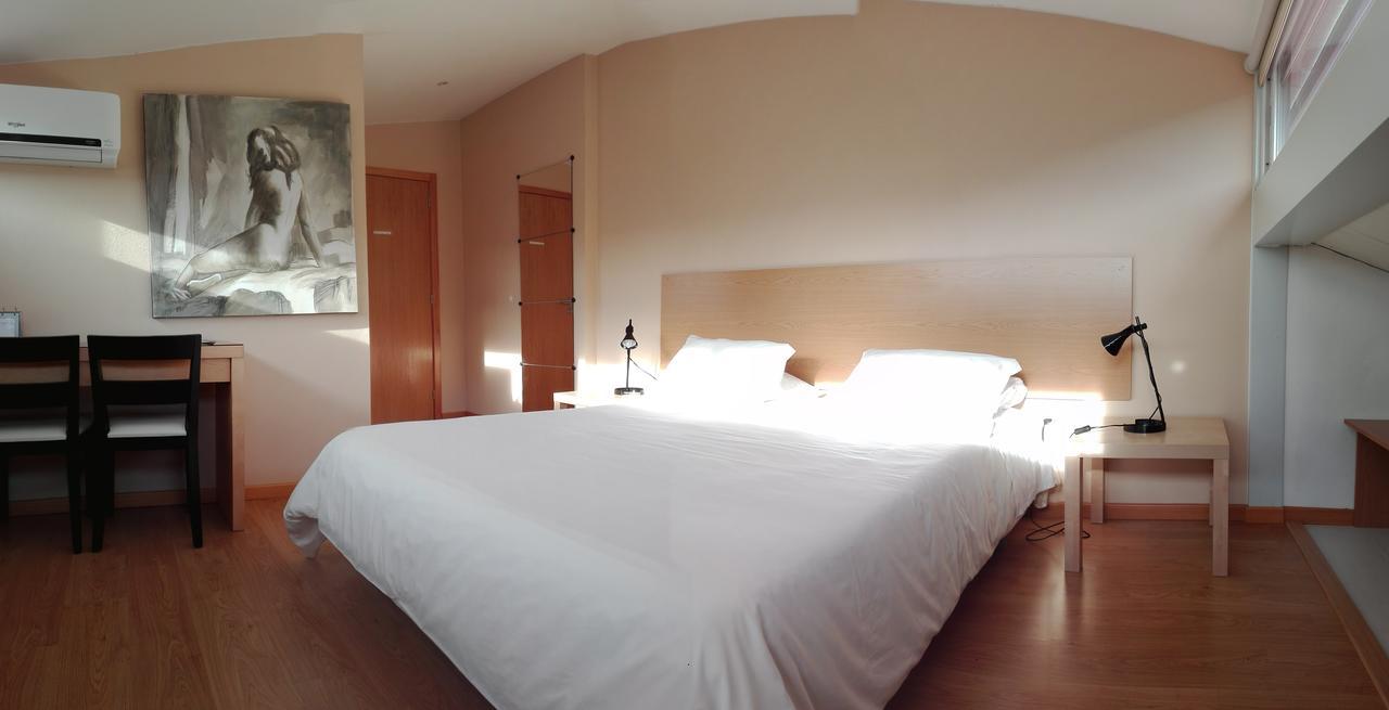 Penthouse - Low Cost Возела Экстерьер фото